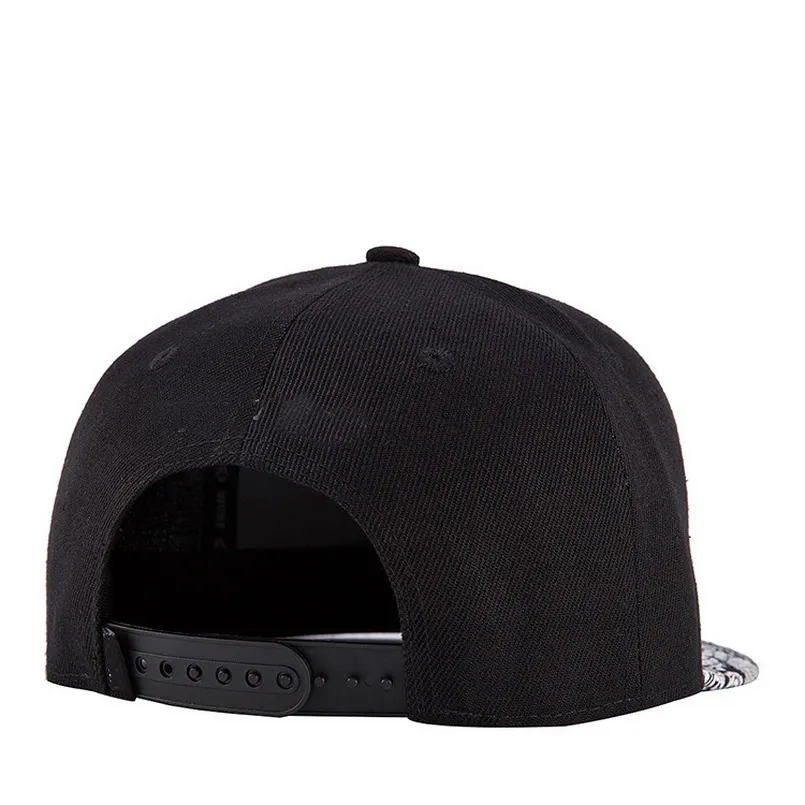 Embroidered Five-Pointed Star Snapback Baseball Cap 5