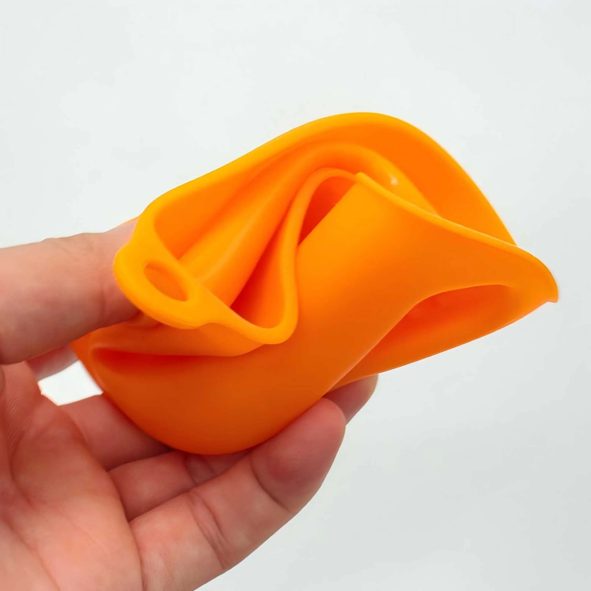 Silicone Oven Mitt Clips 2