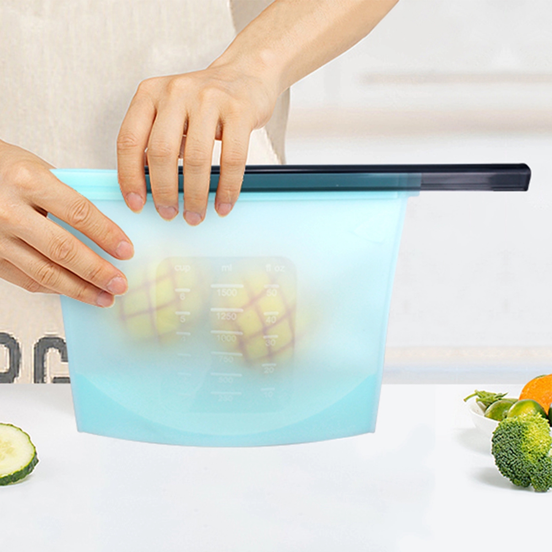 1500 ML Reusable Silicone Food Storage Bag 14