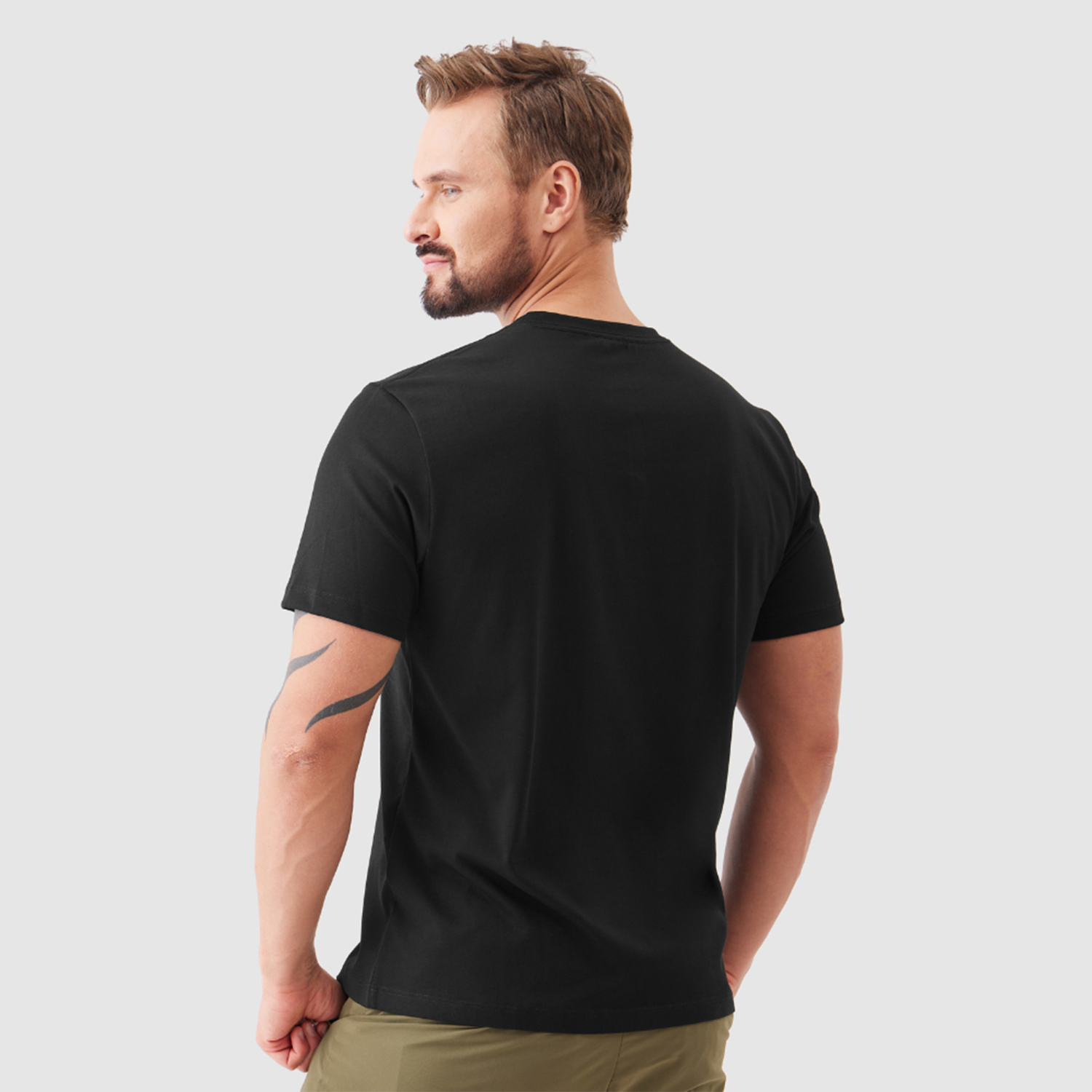 High Quality Cotton/Polyester Blend T-Shirt 10