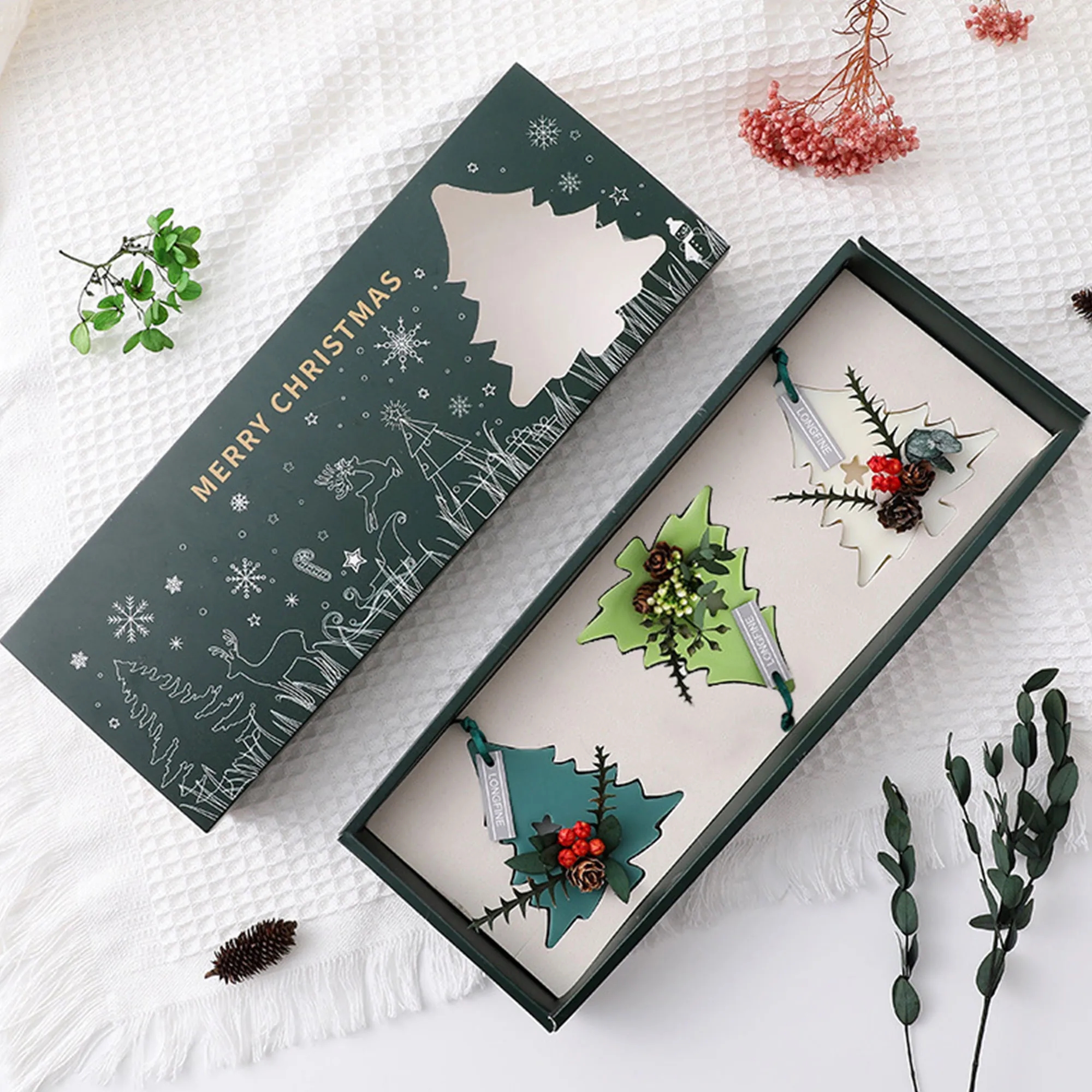 Festive Scented Wax Tablets Gift Set For Wardrobe Freshener 4