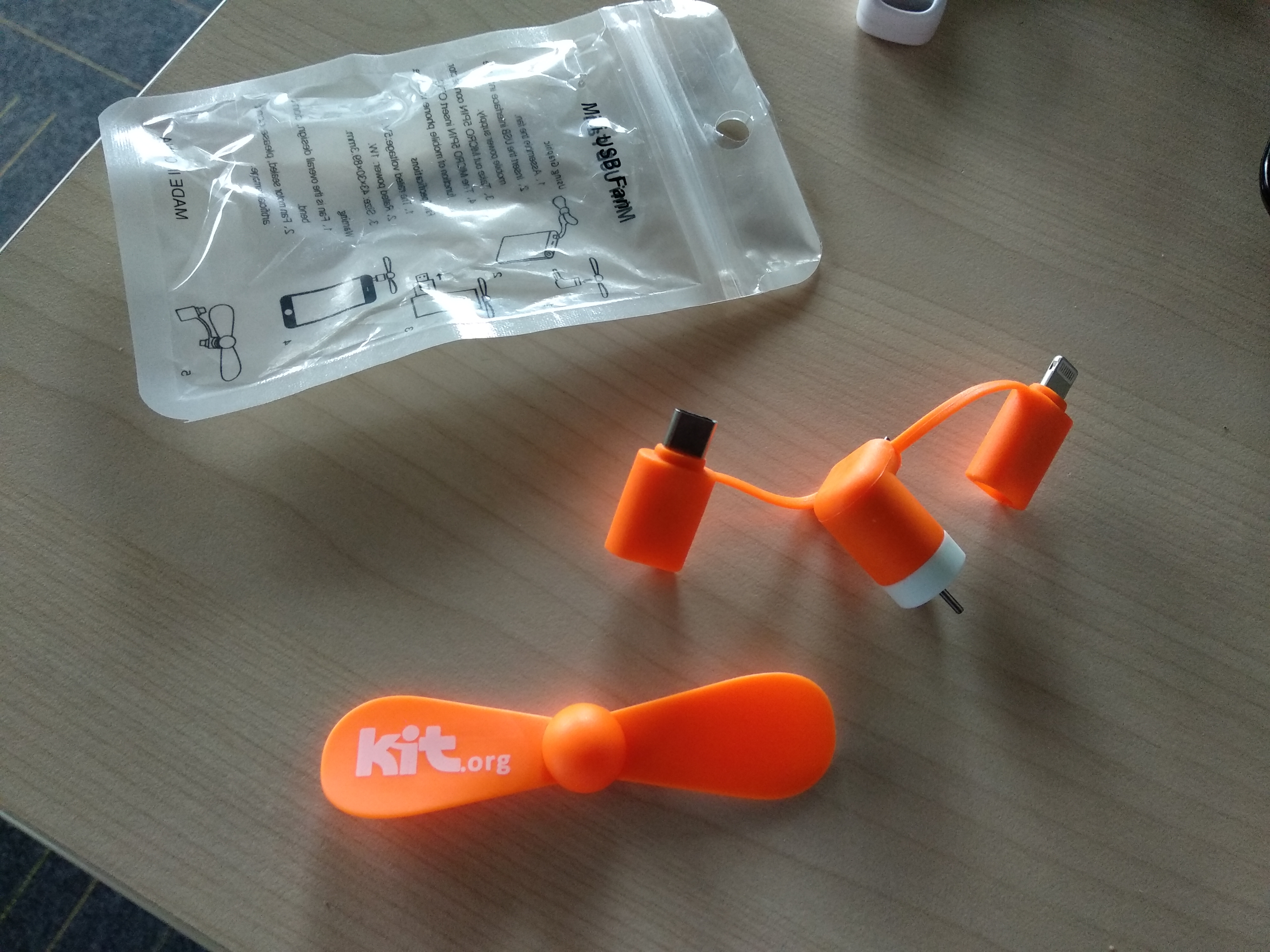 Portable USB Mini Fan 1