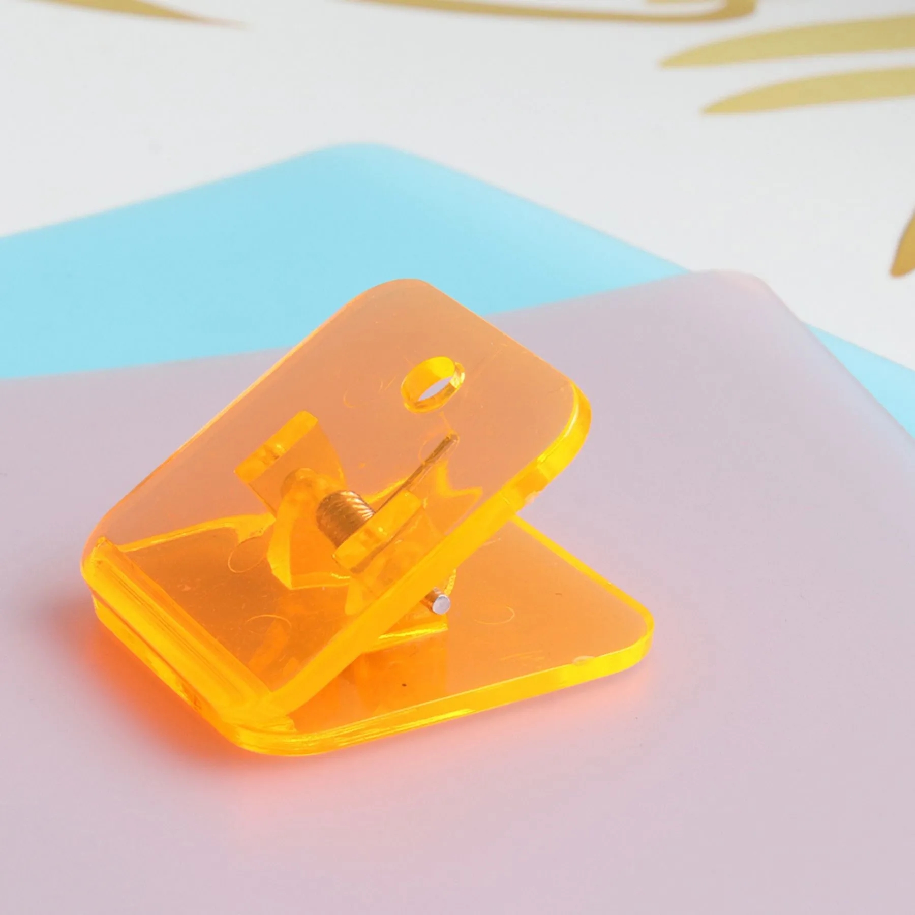 Square Acrylic Clip 2
