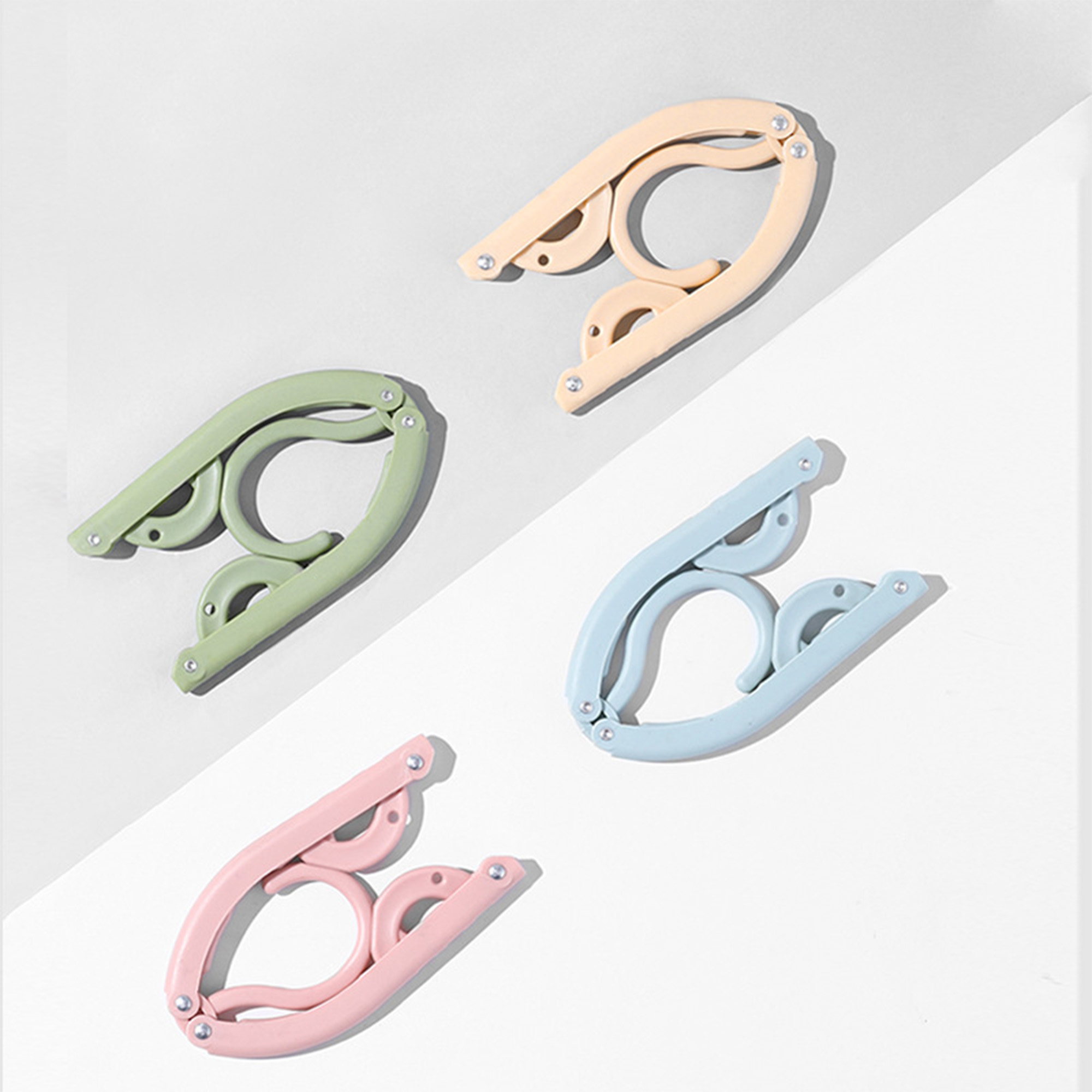 MOQ 50PCS PP Folding Clothes Hanger 5