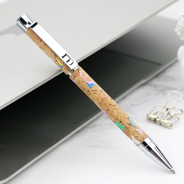 Wooden Design Ballpoint Pen 1