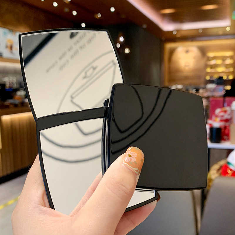 Square Folded Compact Travel Makeup Magnifying Mirror 6