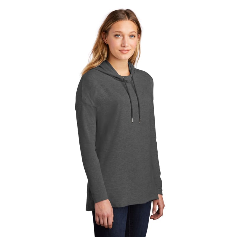 District Women's Featherweight French Terry Hoodie 7