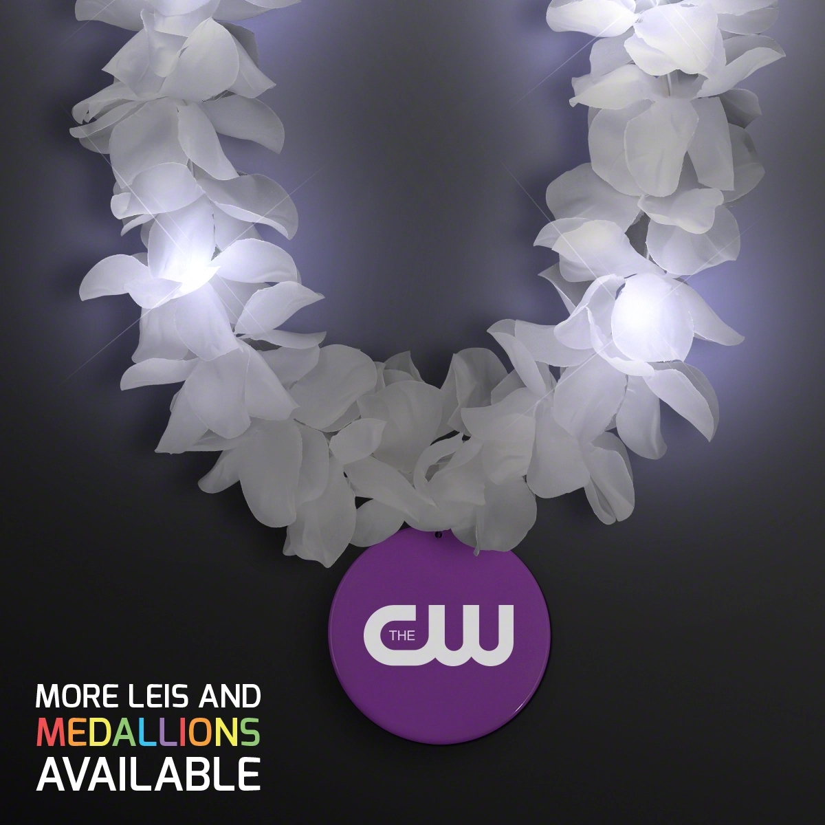 White Flower Light Up Lei with Medallion 30
