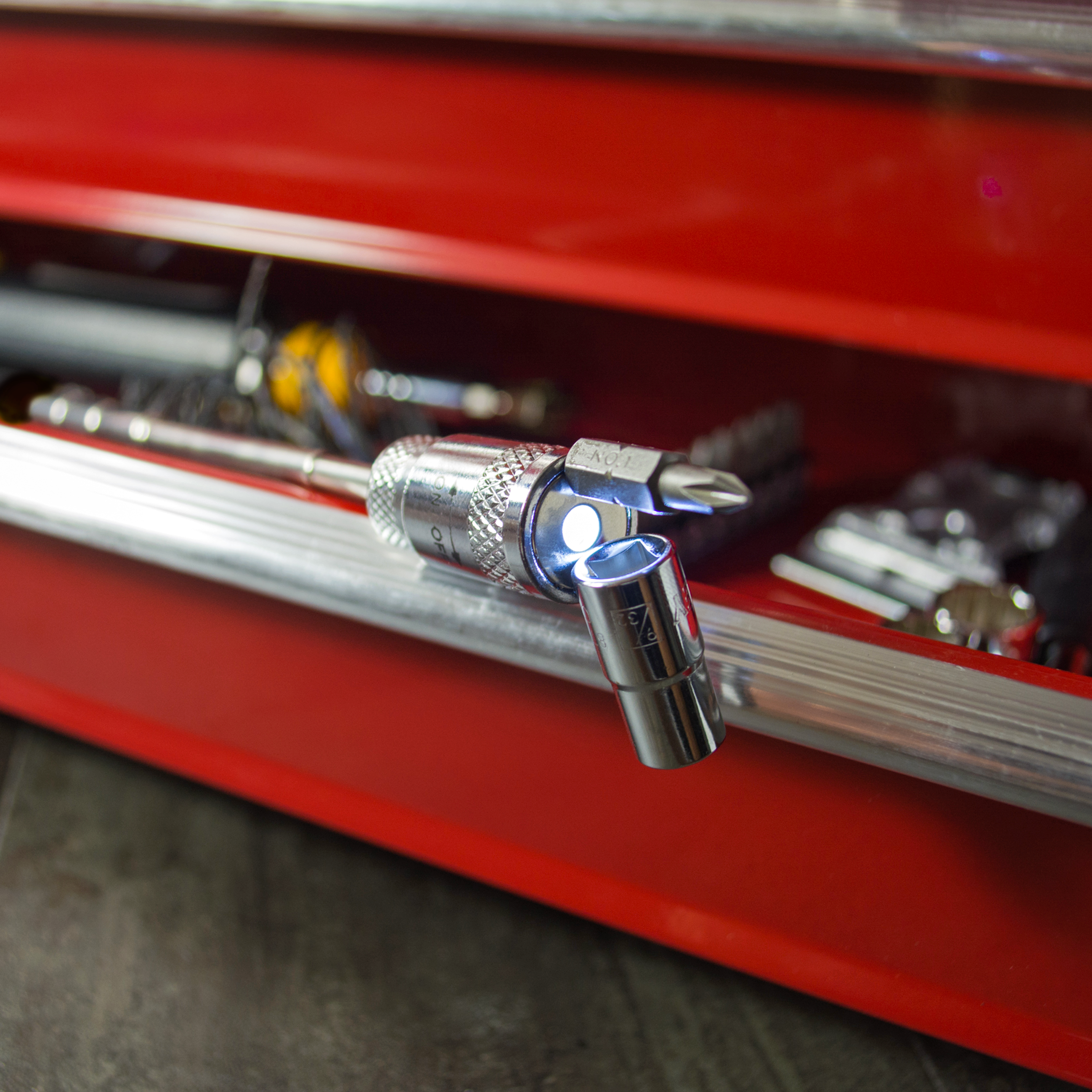 Lighted Magnetic Gripper Pickup Tool