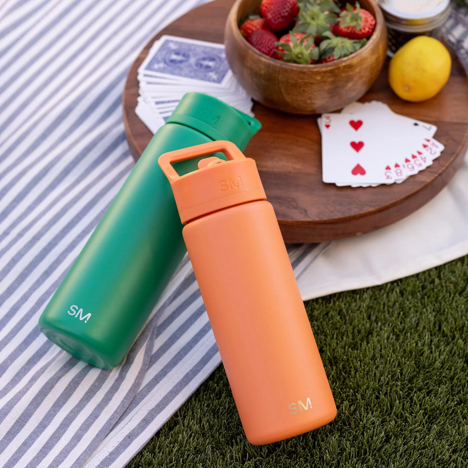 18 oz Simple Modern® Stainless Steel Double-Walled Insulated Summit Water Bottle with Straw Lid 3