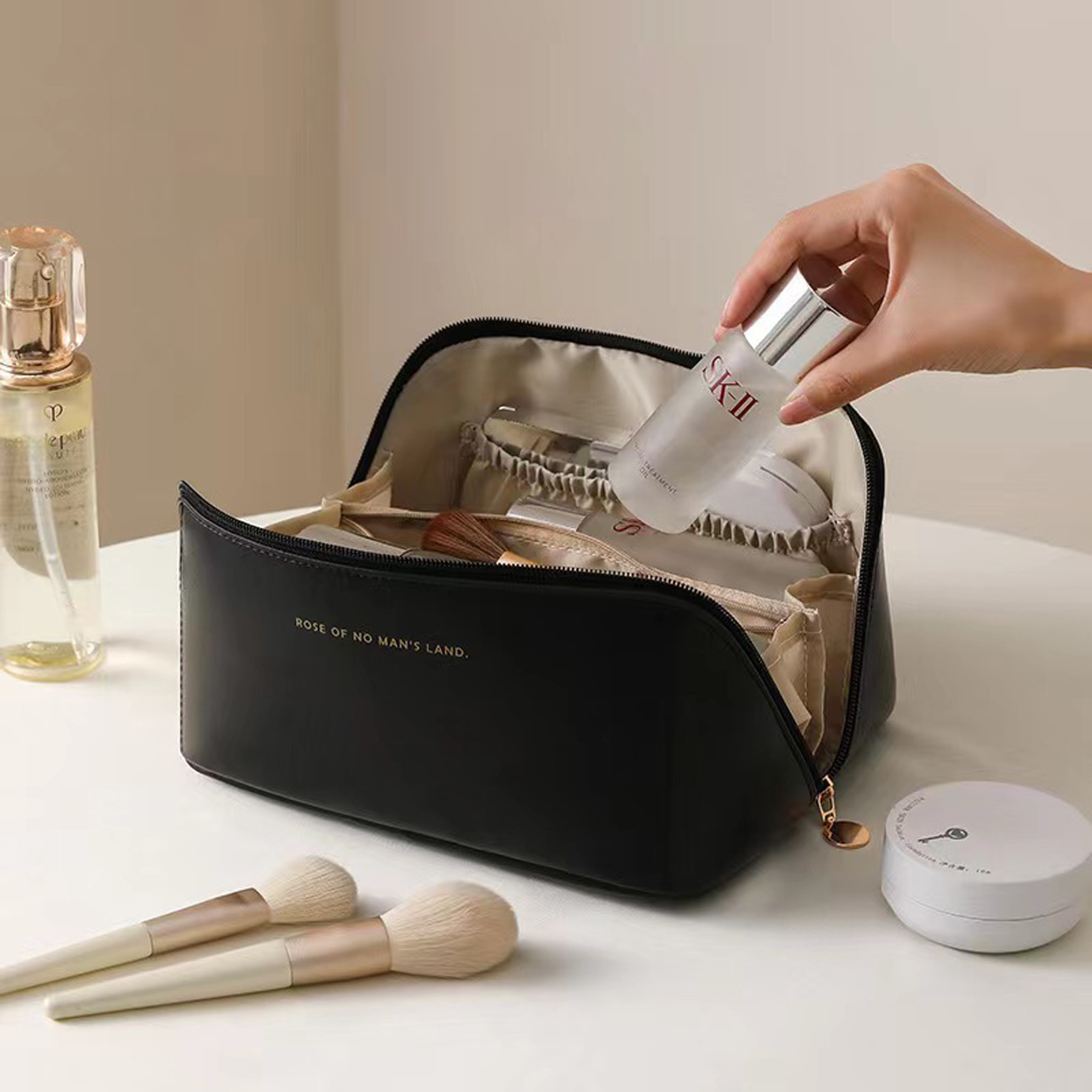 Large Capacity Makeup Organizer Bag 3