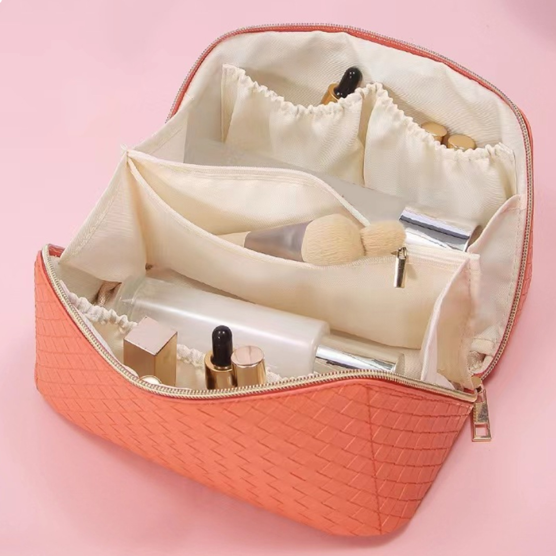 Portable Large Capacity Makeup Bag 5