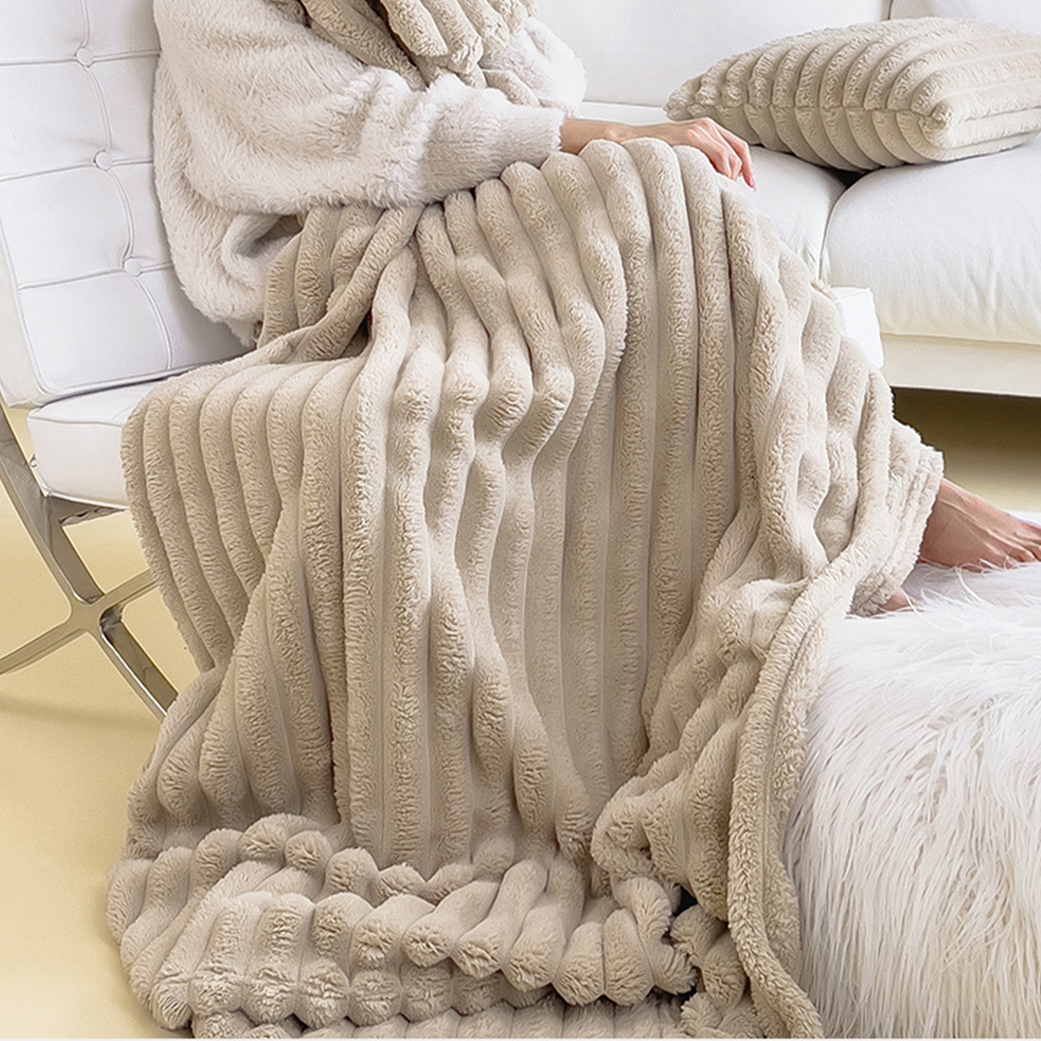 polyester Reversible Double-Sided Sofa Flannel Blanket 8