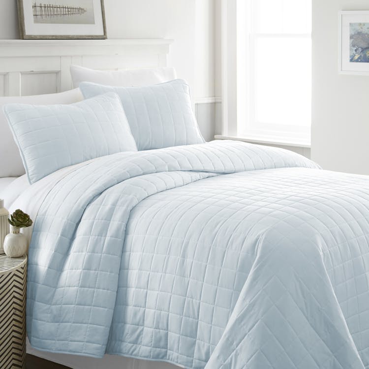 Quilted Coverlet Sets - Pale Blue Queen 3 Piece 2