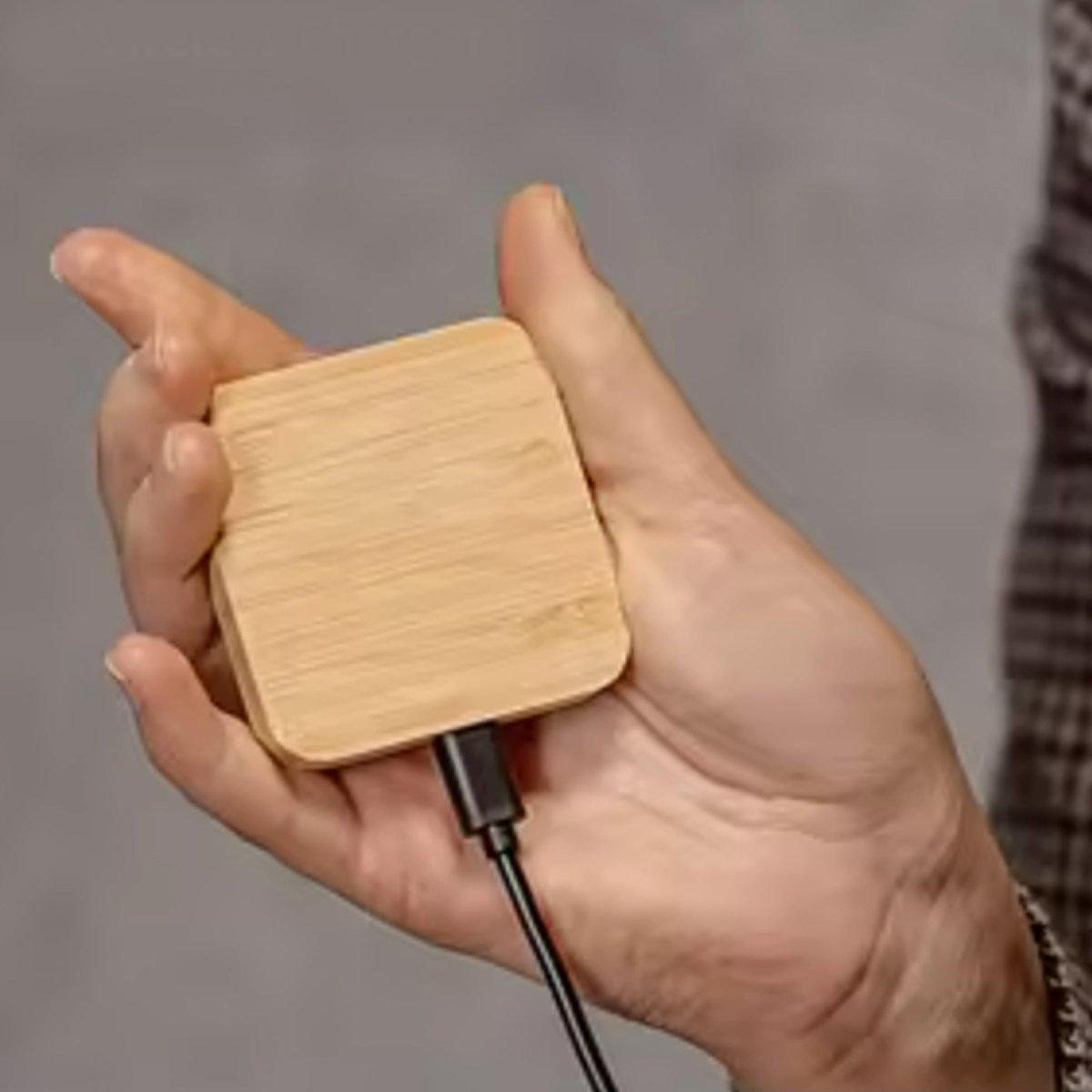 Eco-Friendly Bamboo Power Bank with USB Port 2