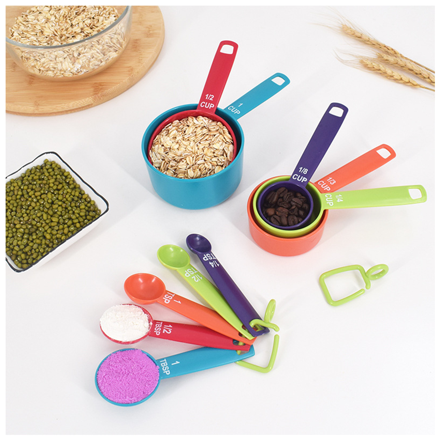 Plastic Measuring Cups and Spoons Set 4