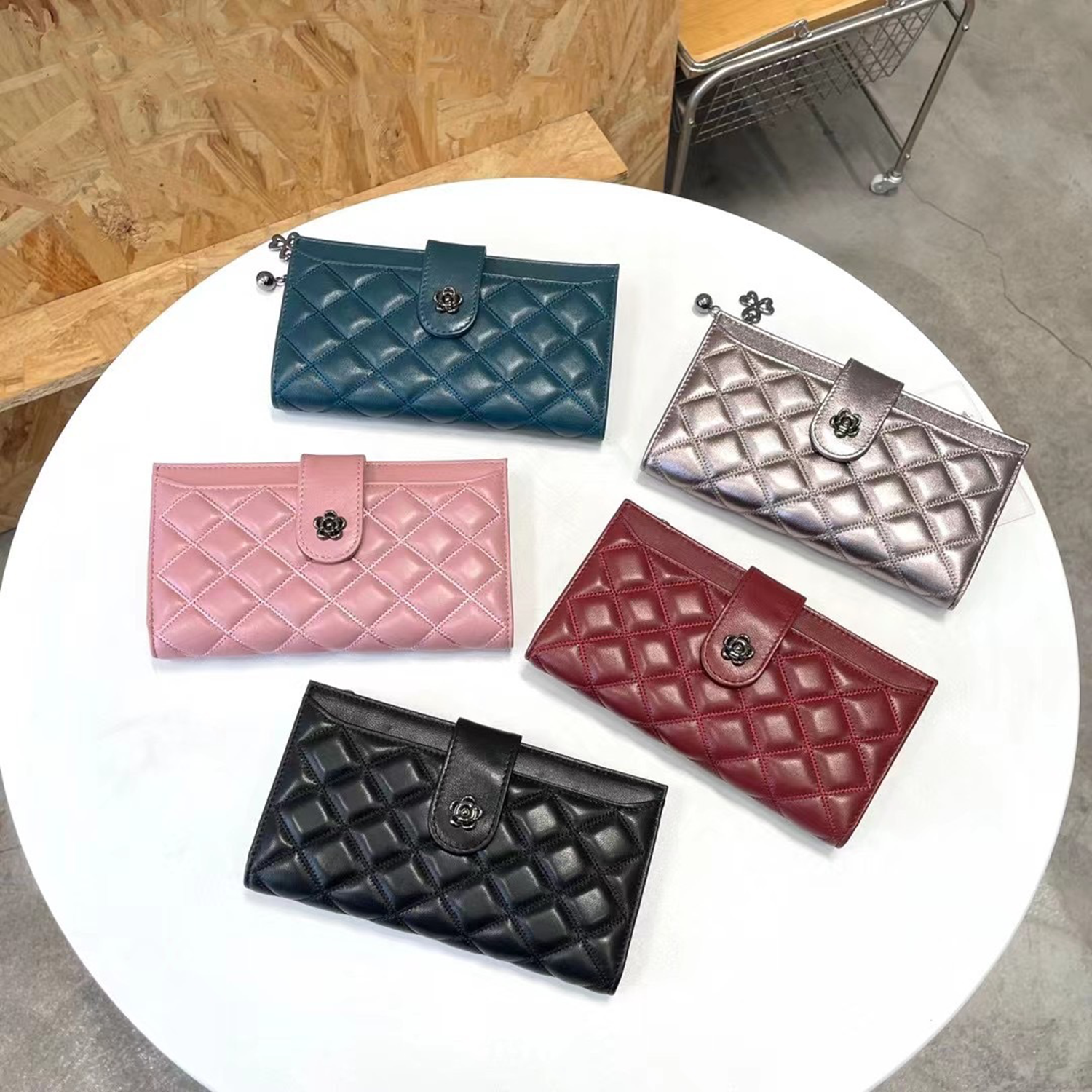 Genuine Leather Small Fragrant Style Women'S Wallet 4