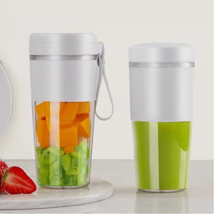 Portable Blender Mini Juicer Cup 2