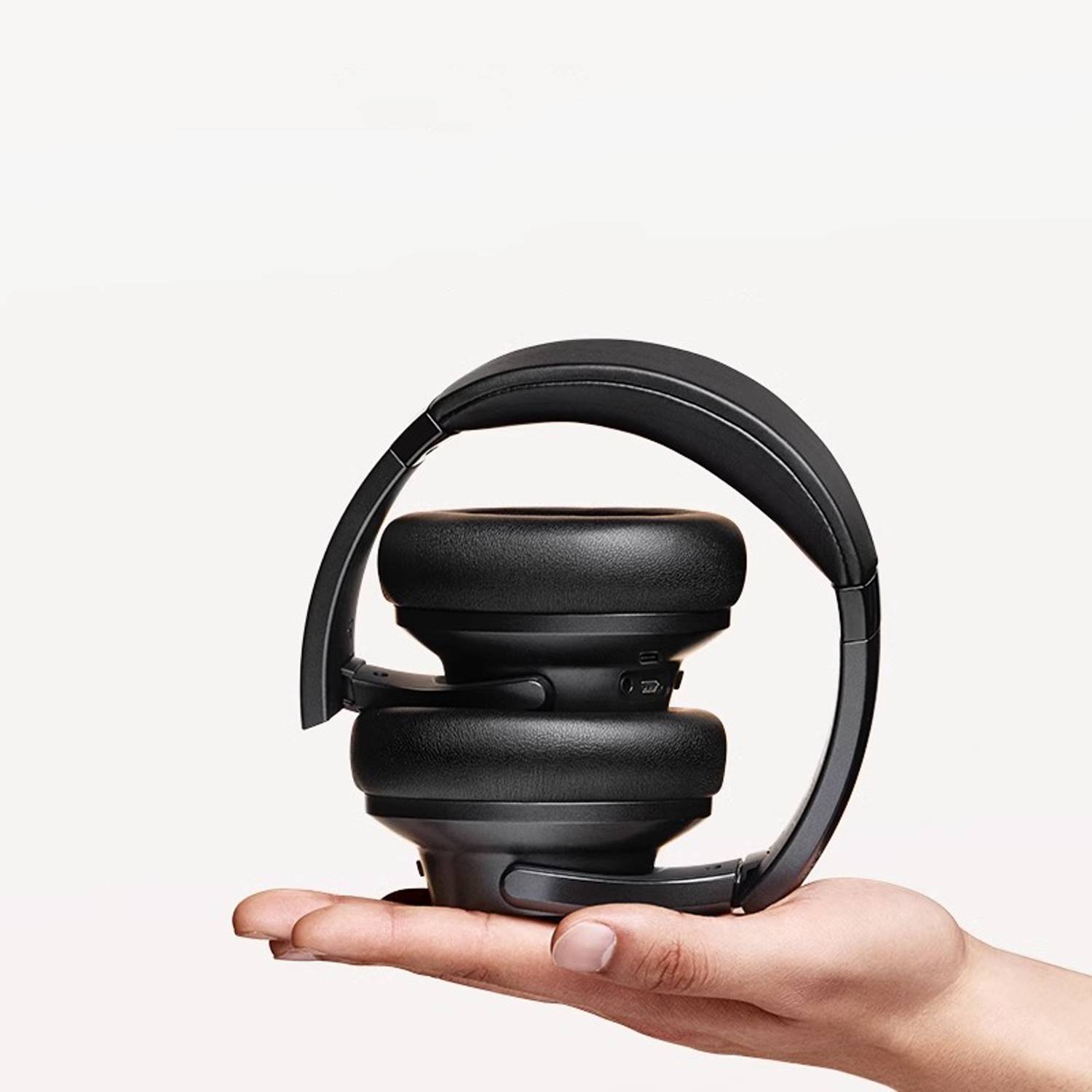 Foldable Wireless Over-Ear Headphones for Gaming & Music 4