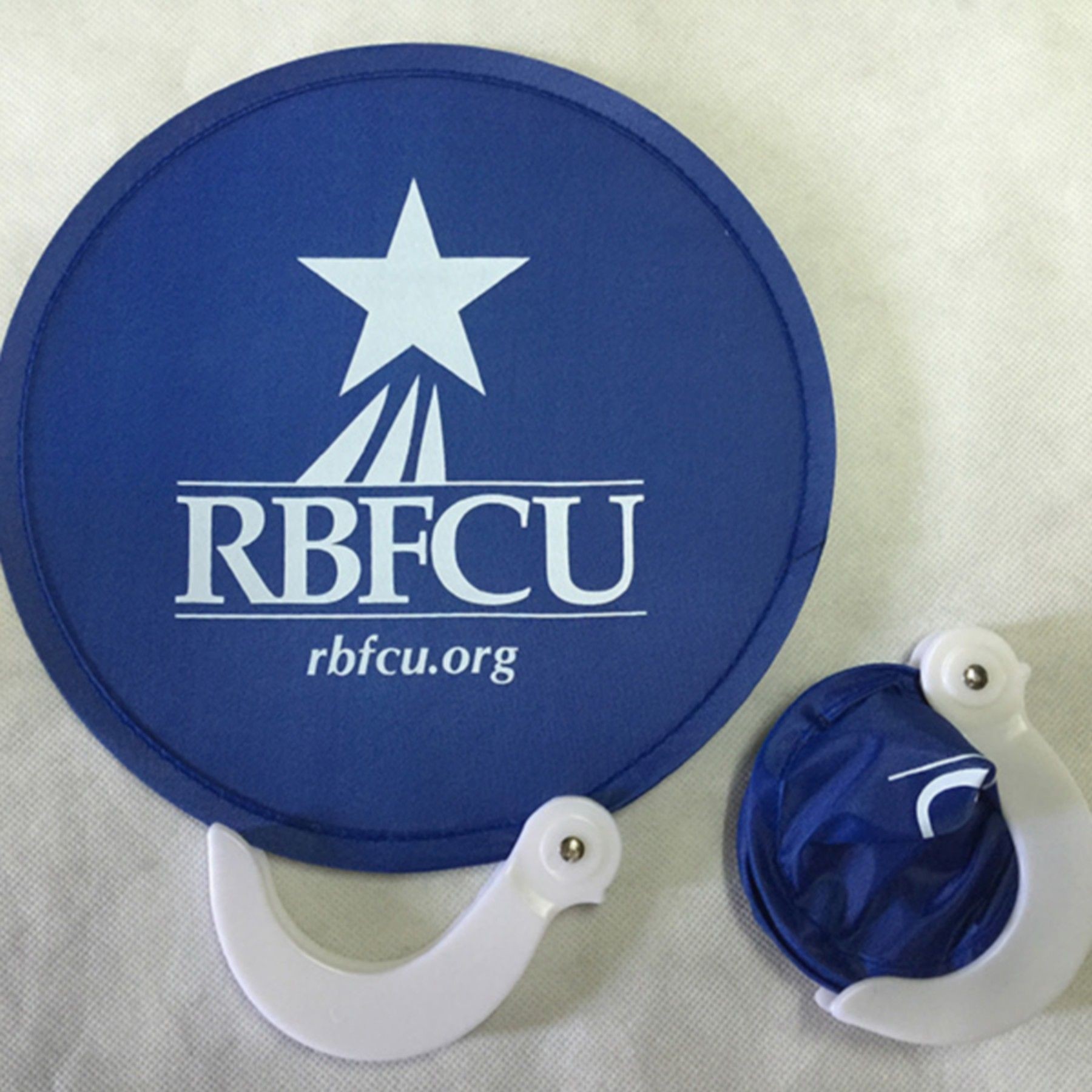 Foldable Flying Disc Handheld Fans With Storage Pouch 6