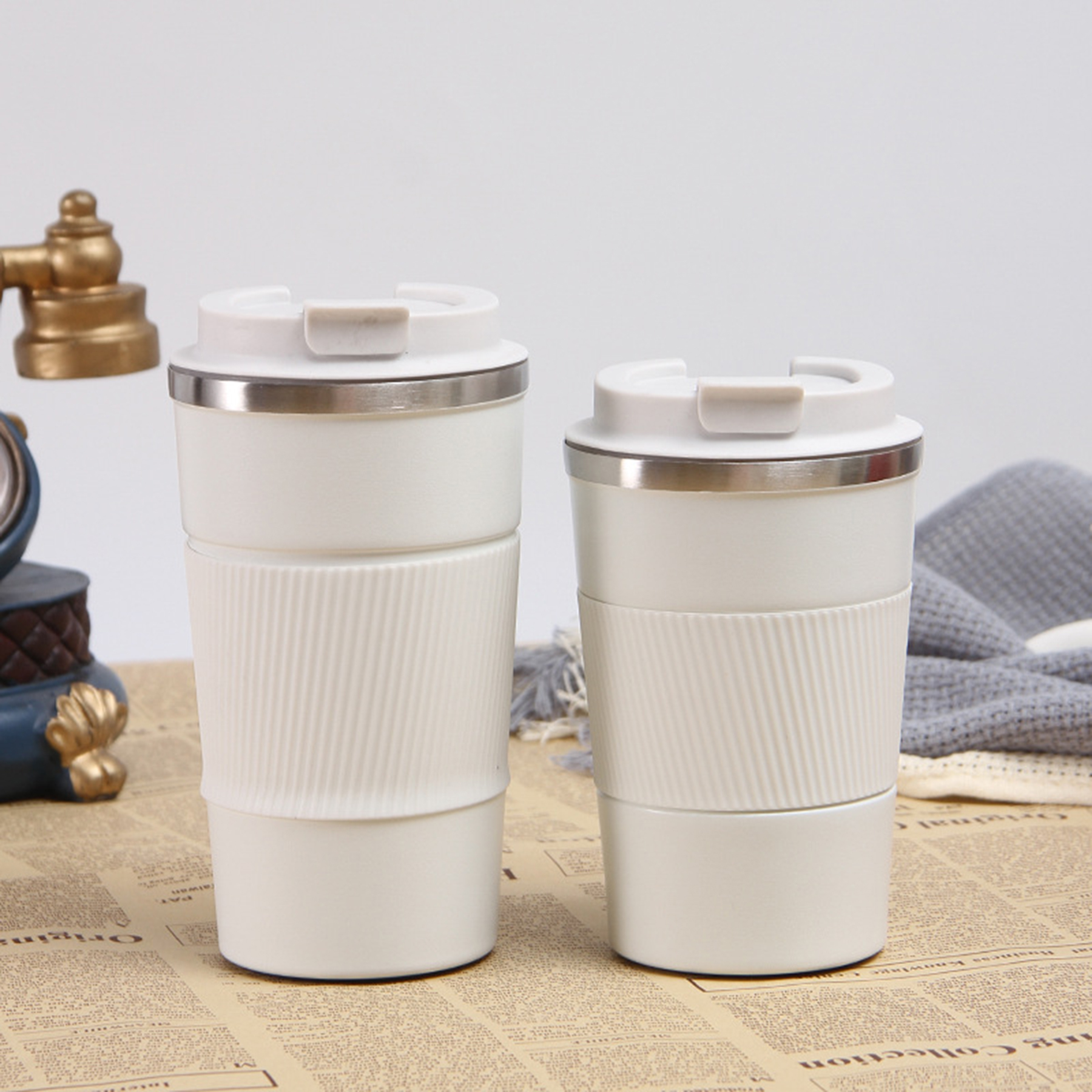 Travel Coffee Mug with Leakproof Lid 3