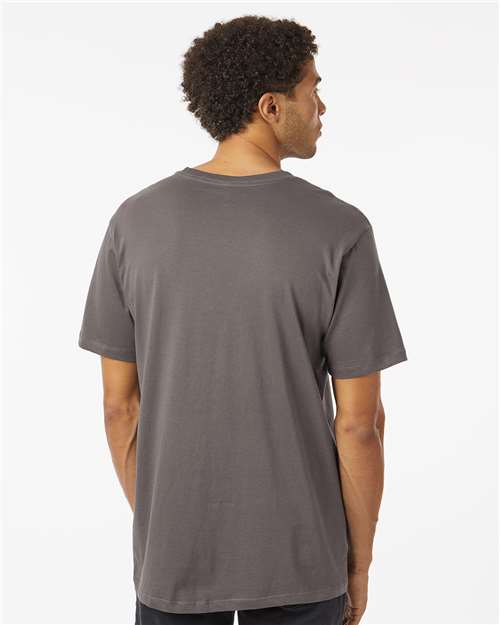 Unisex Classic T-Shirt - 200 70