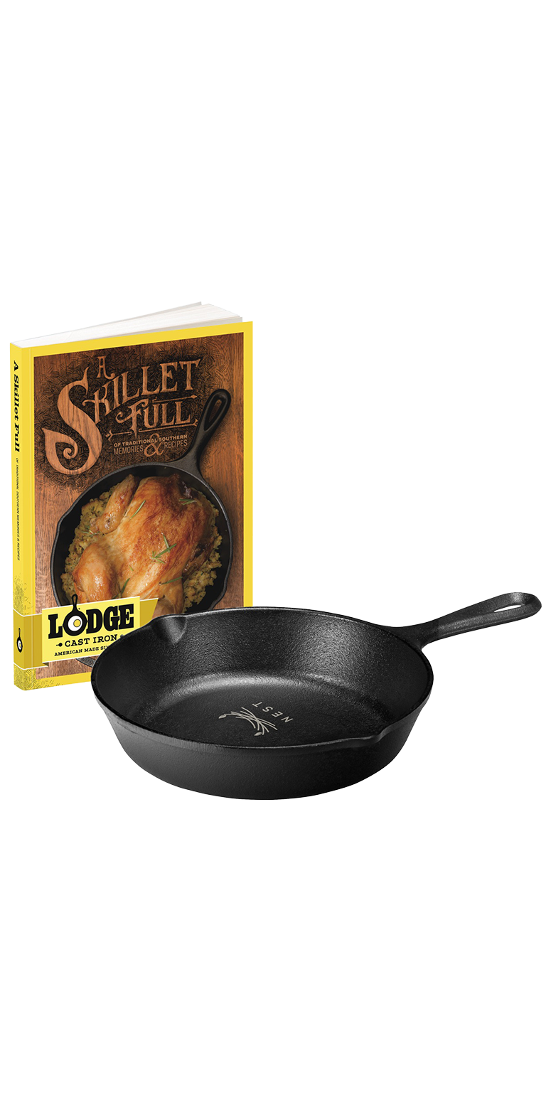 Lodge® 8" Cast Iron/Skillet Full Cookbook Gift Set 1