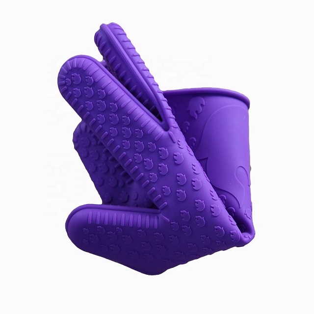 Oven & BBQ Silicone Gloves 2