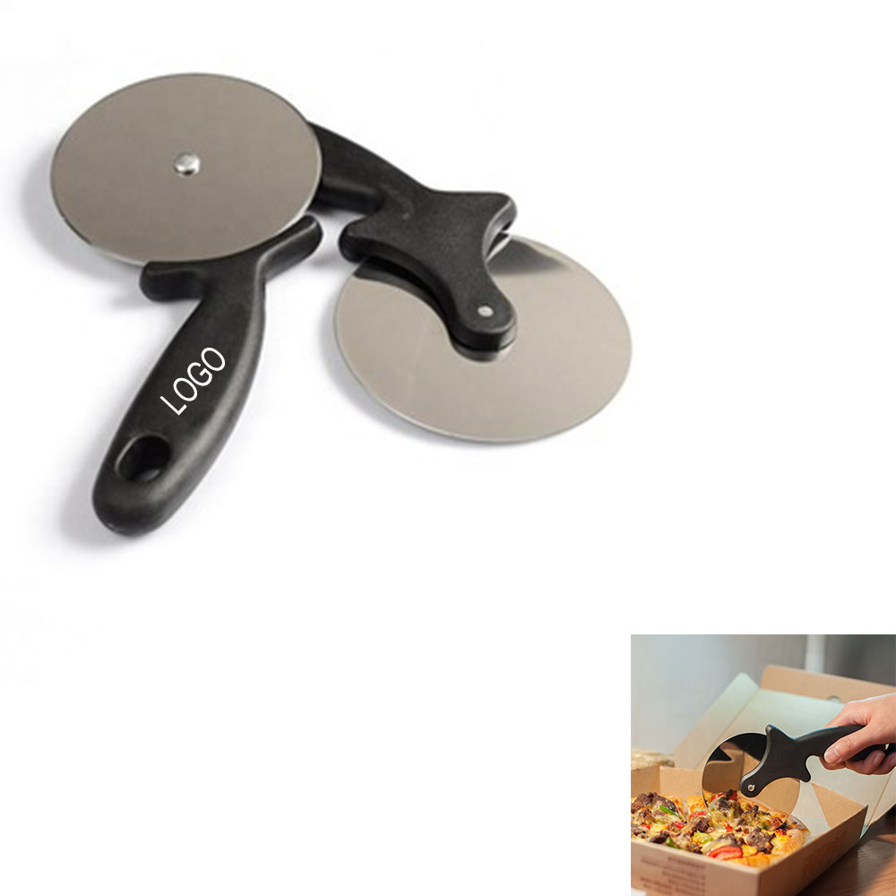 Stainless Steel Pizza Cutter with Plastic Handle 1