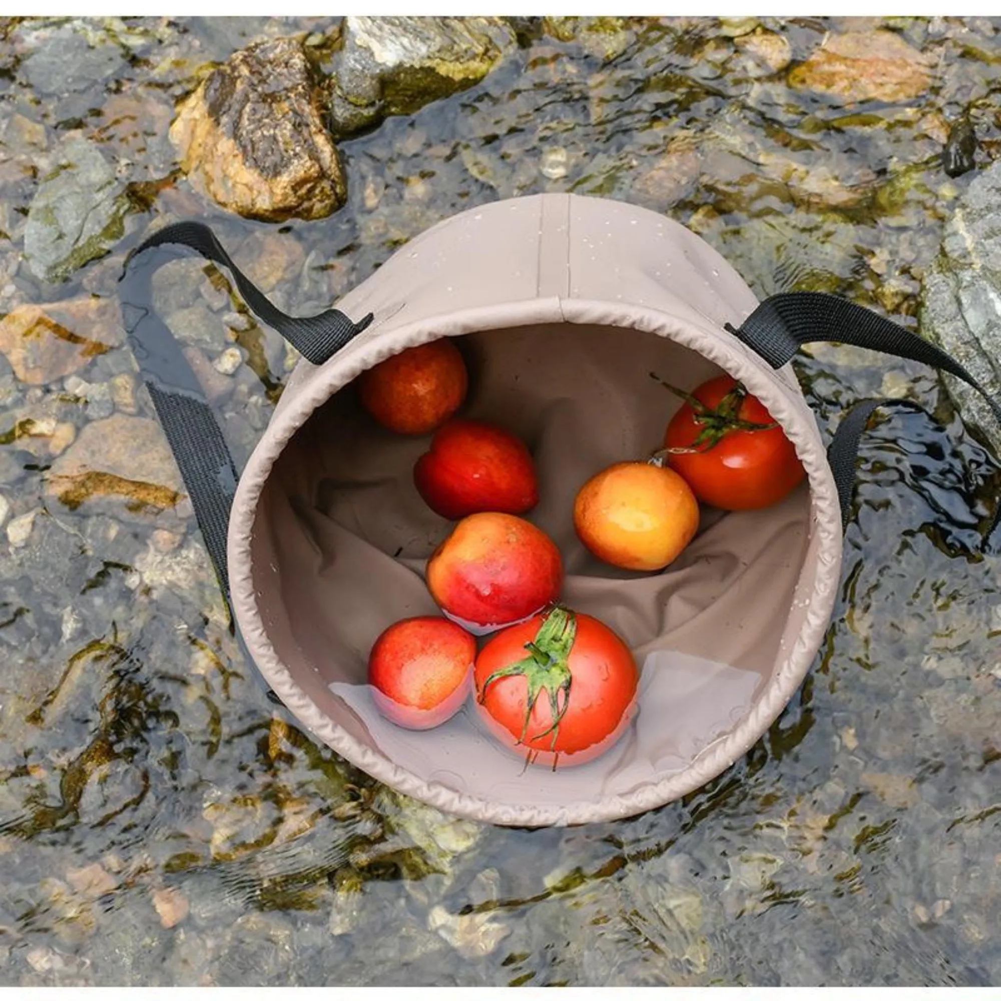 Custom portable foldable fishing storage bucket 1