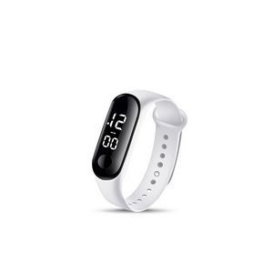 Elegant Electronic Watch With Digital Display Adjustable Band 18