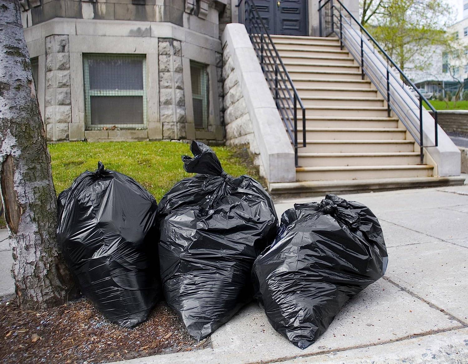 Outdoor Black Heavy Duty Large Trash Bags 50 Pack 3