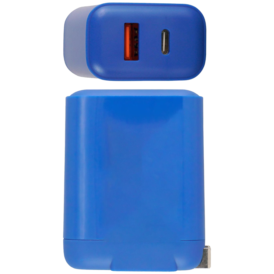 Dual-Port Fast Charging Wall Adapter 4