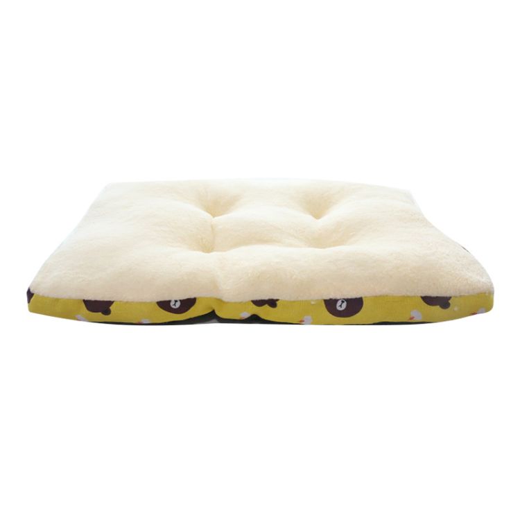 Pet bed and Crate Pad 1