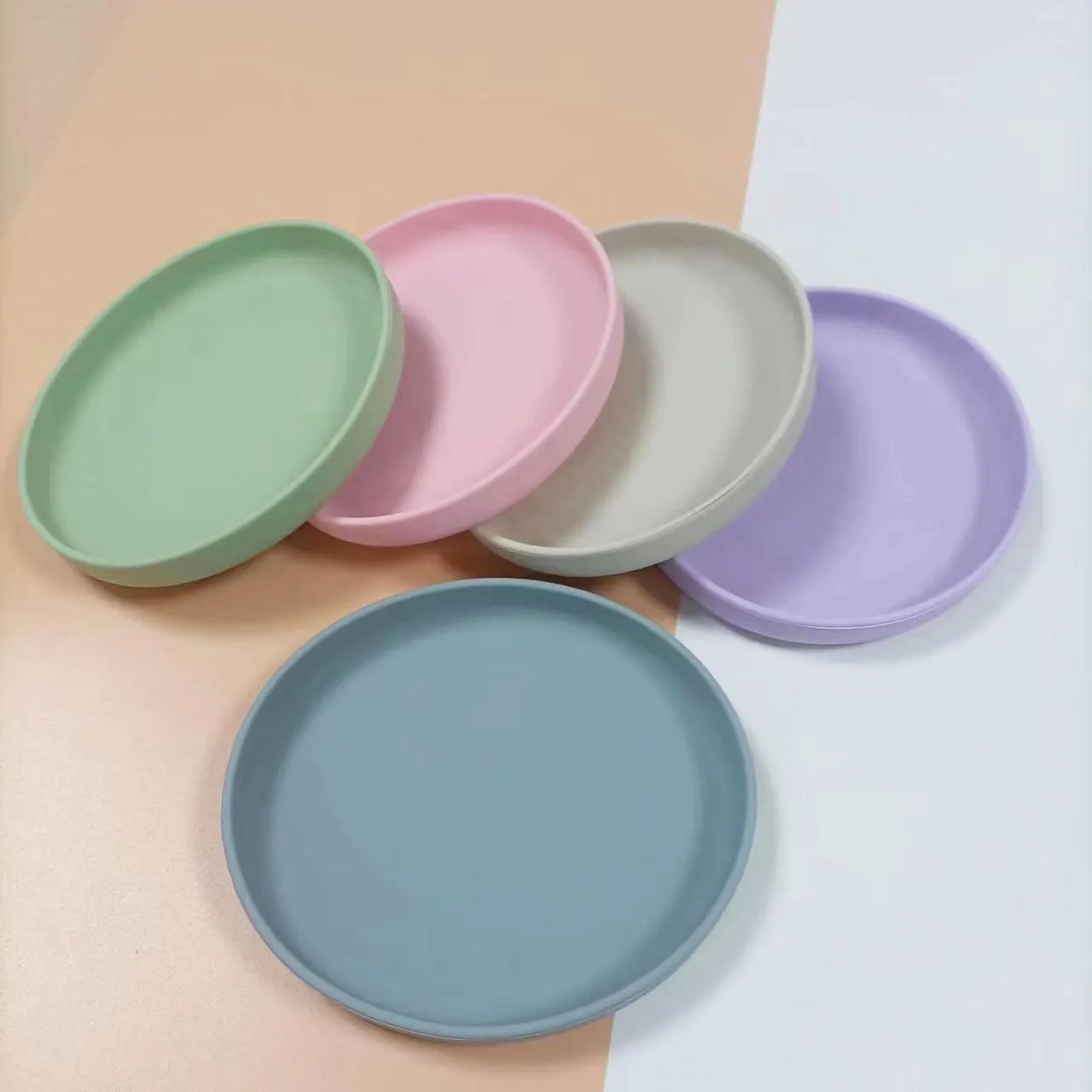Durable Silicone Pet Feeding Bowl 3