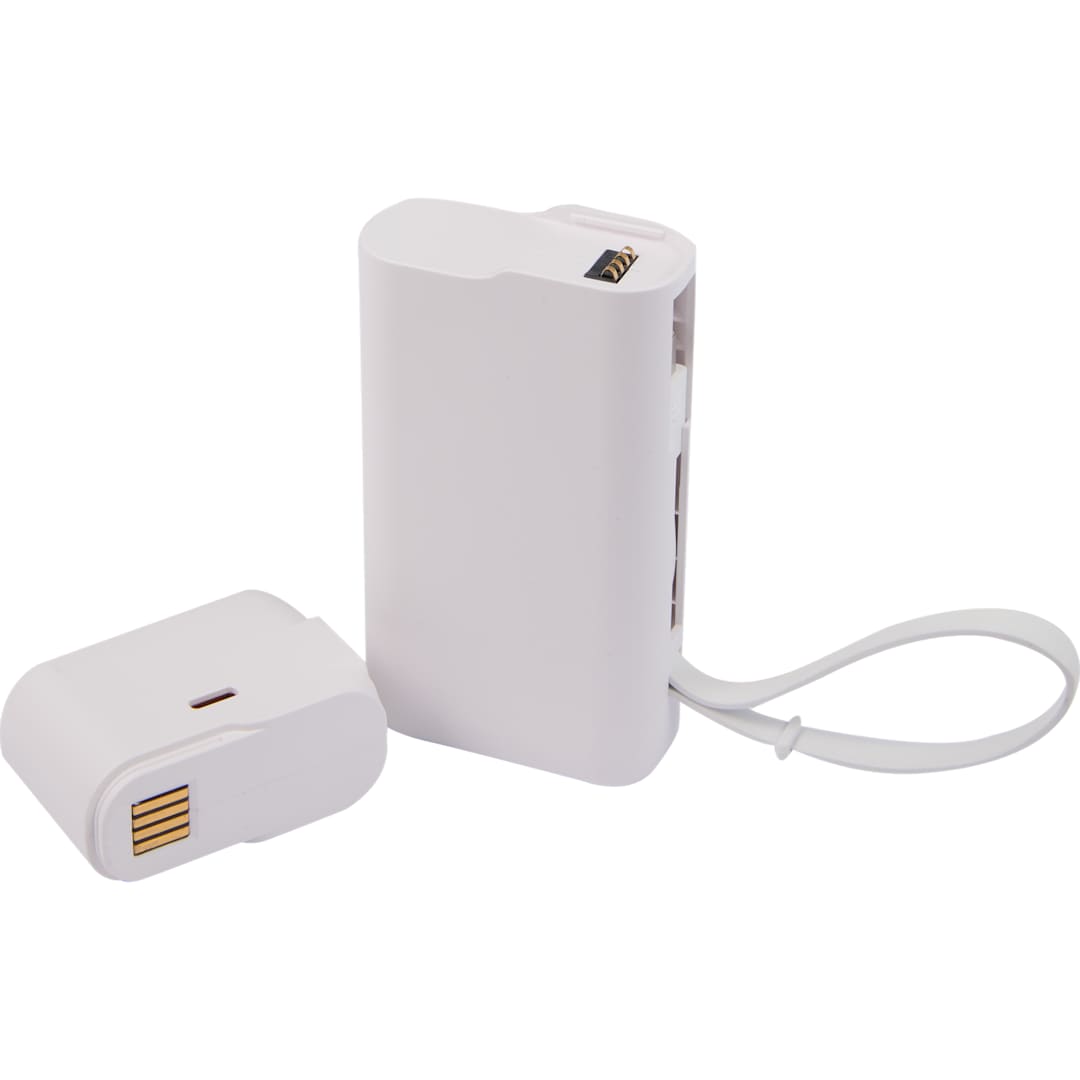 UL Listed 10,000 mAh 20W PD Power Bank with AC Plu 61