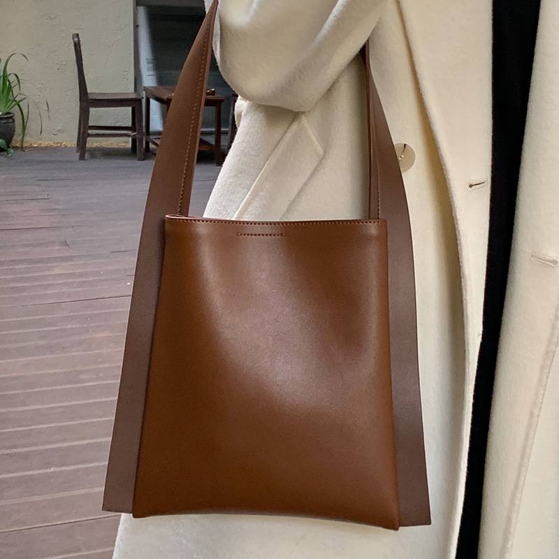 PU Leather Shopping Tote Bag, custom tote bag with logo imprint 2