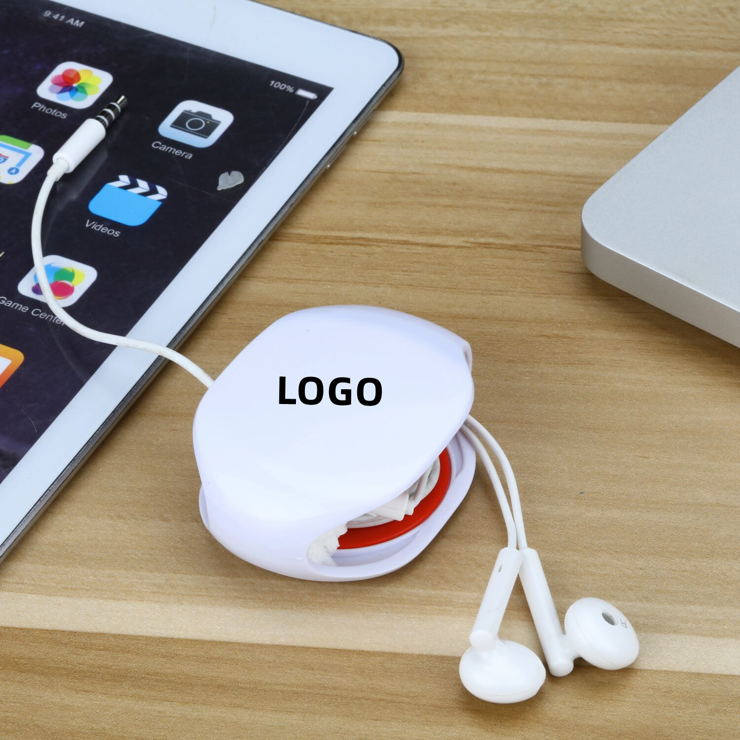 Retractable Cord Organizer 3