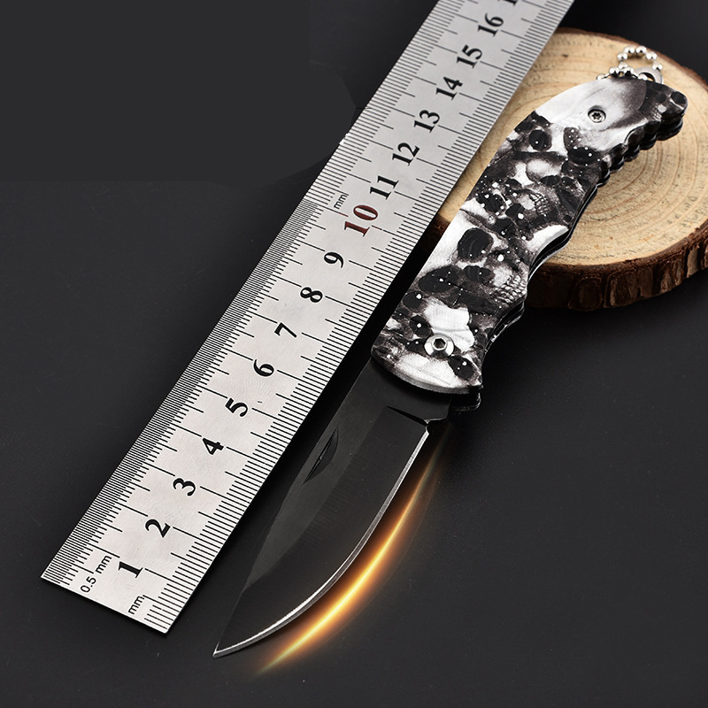 Skull Pattern Stainless Steel Folding Pocket Knife with Key Chain 2