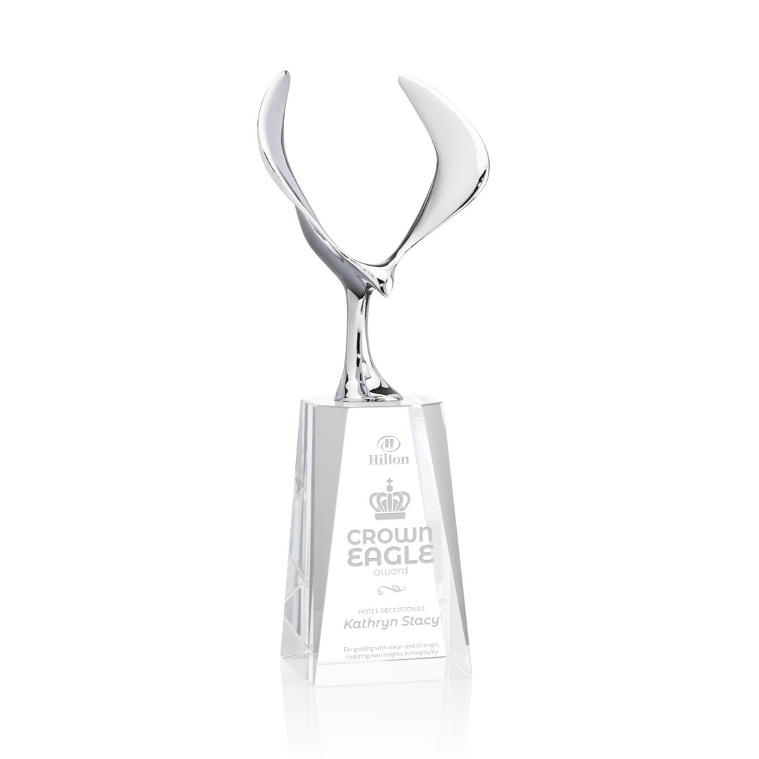 Maverick Eagle Award on Cairns Base - Clear 6