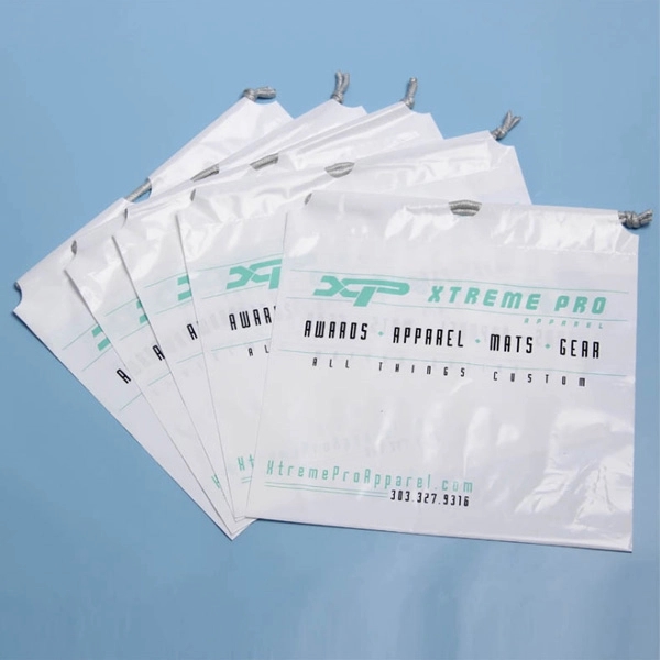 2.75 Mil Plastic Hotel Laundry Bag with Drawstring 2
