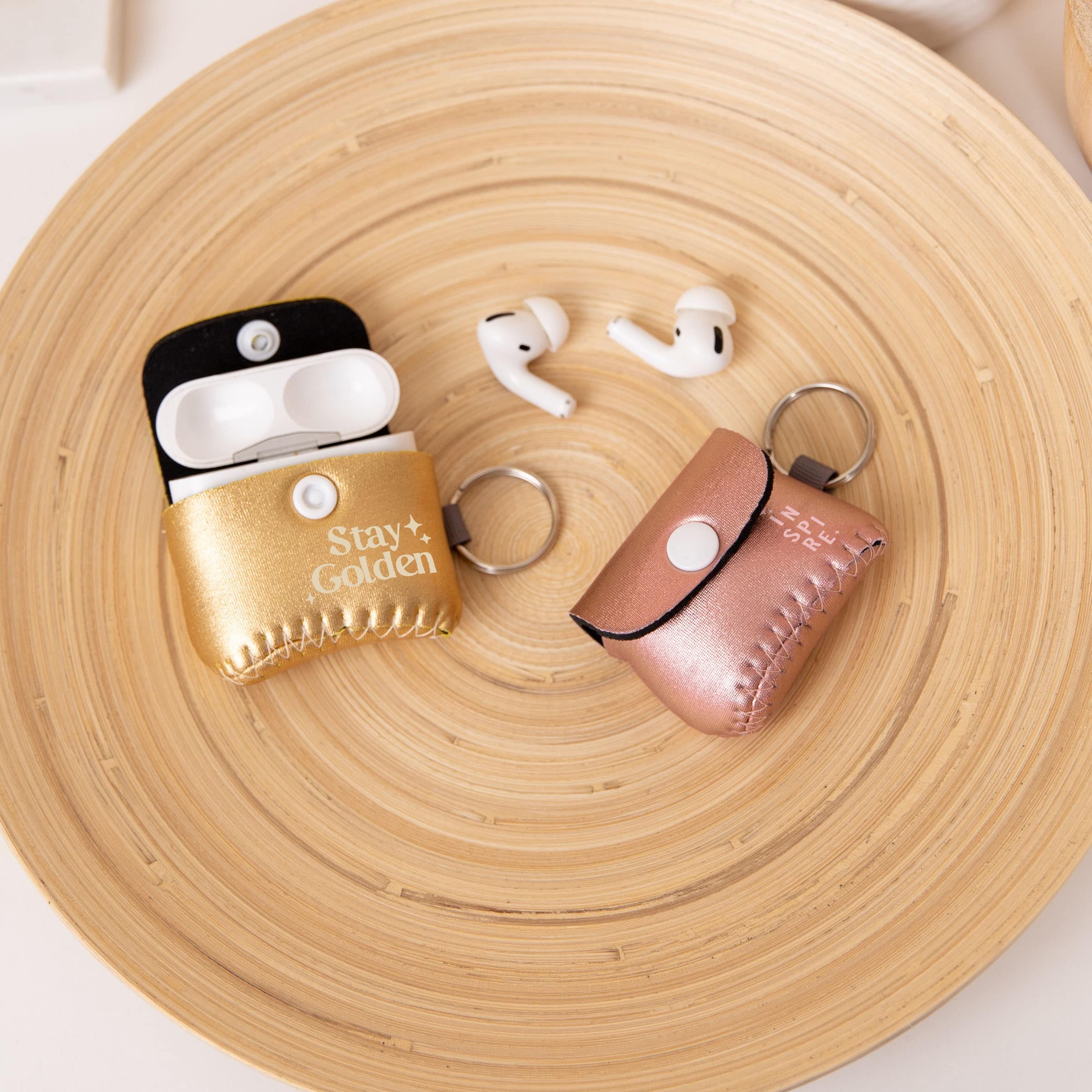 AIRPODS PRO & 3RD GEN COVER - METALLIC NEOPRENE