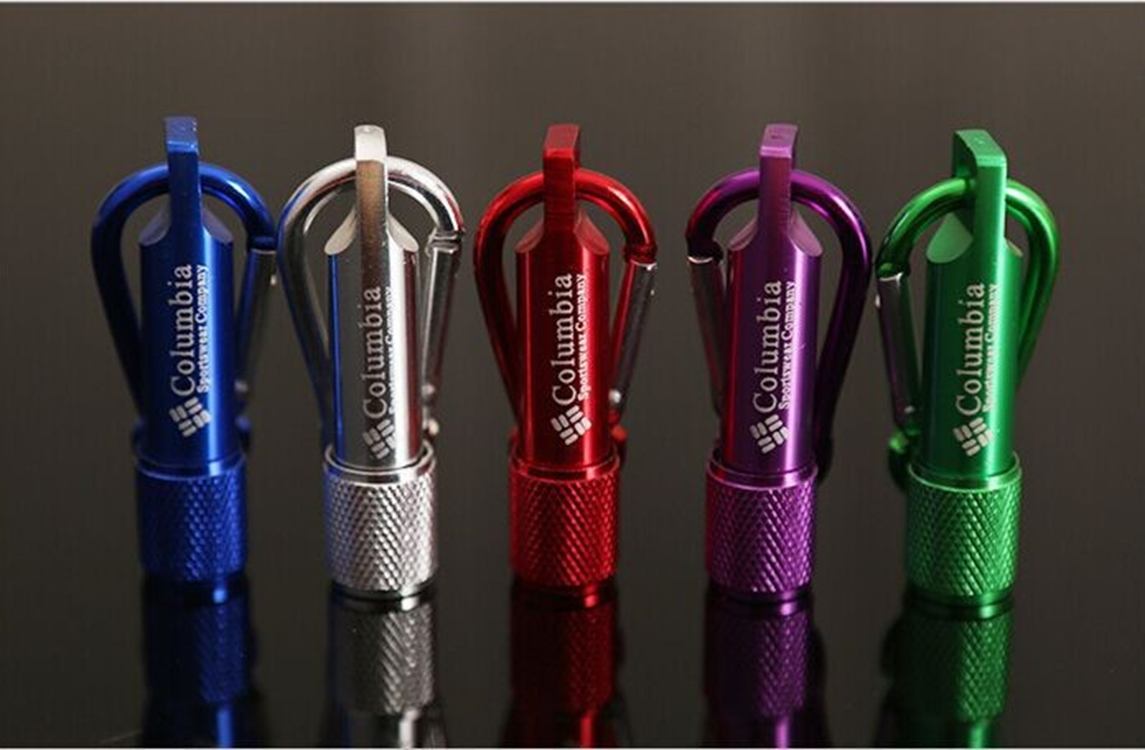 Flashlight With Buckle Hook 1