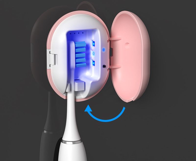 Toothbrush sanitizers Coveringthe toothbrush head 1