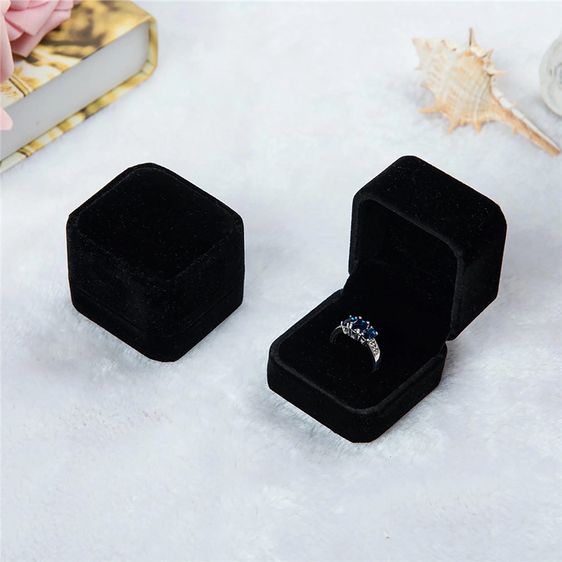 Velvet Ring Gift Boxes Jewelry Display 4