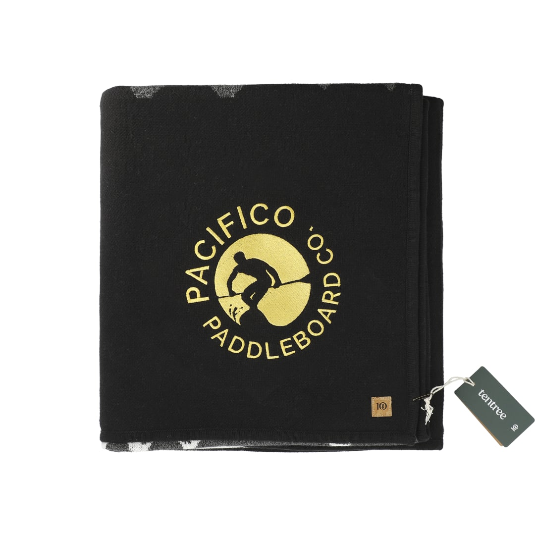 tentree Organic Cotton Juniper Blanket 1