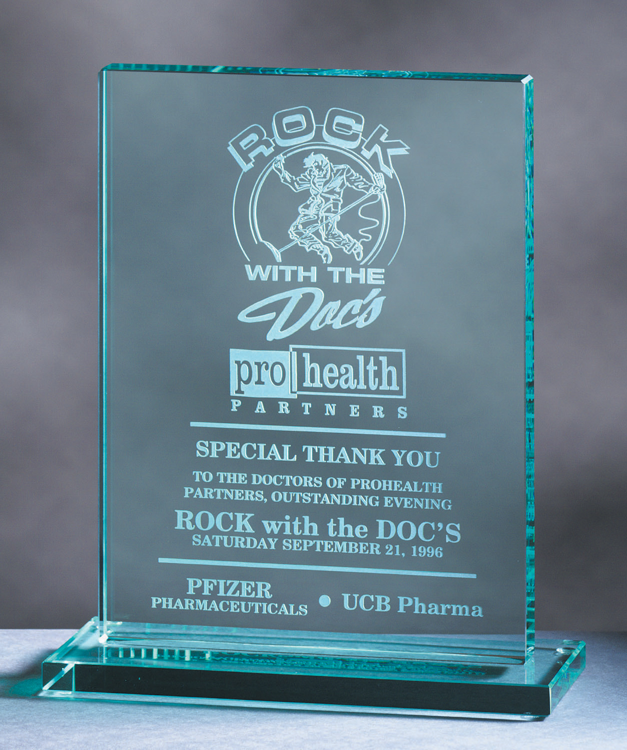 6" Jade Glass Rectangle Award 1