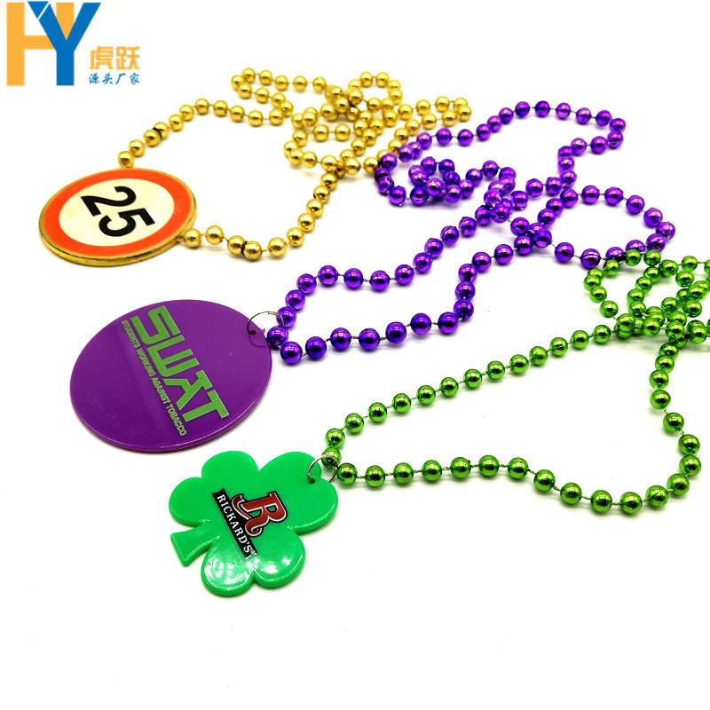 Shamrock Medallion Badge Necklace 5