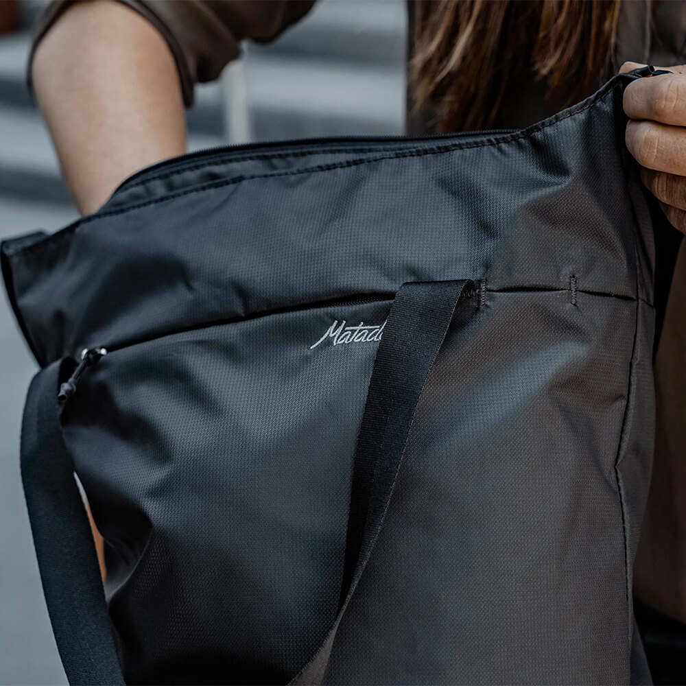 On-Grid Packable Tote