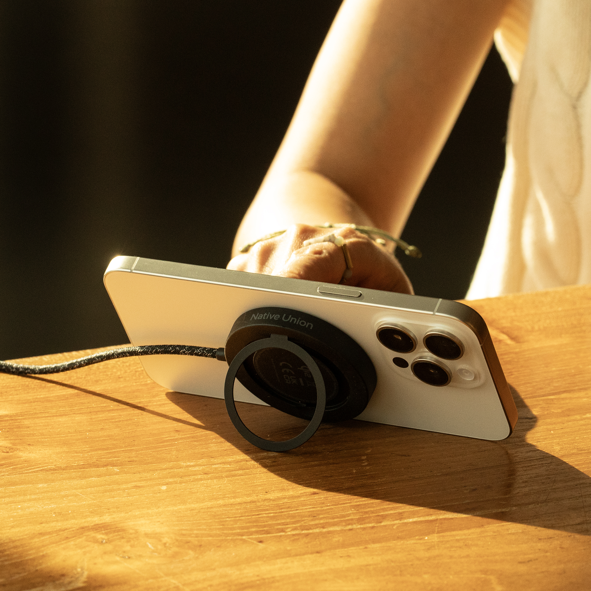 Native Union Snapstand Qi2 Wireless Charger 2